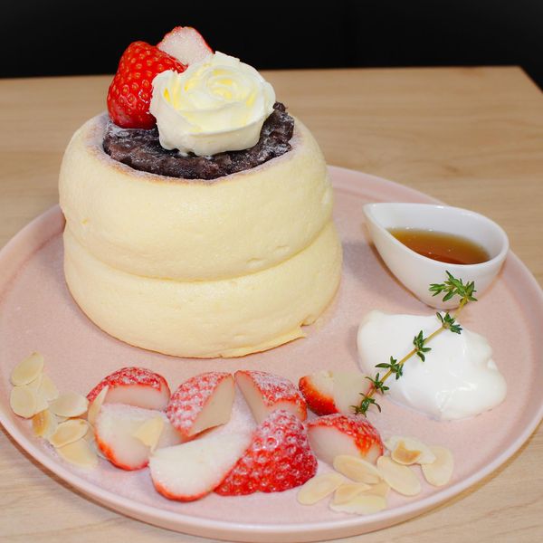 あんバター苺パンケーキ