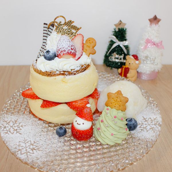 いちごのショートケーキパンケーキ