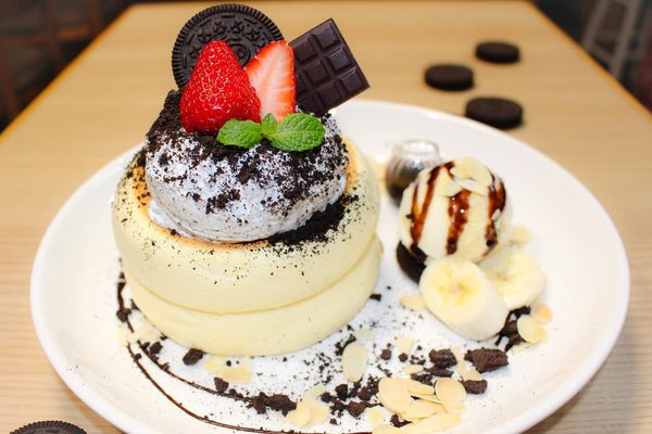 クッキークリームパンケーキ