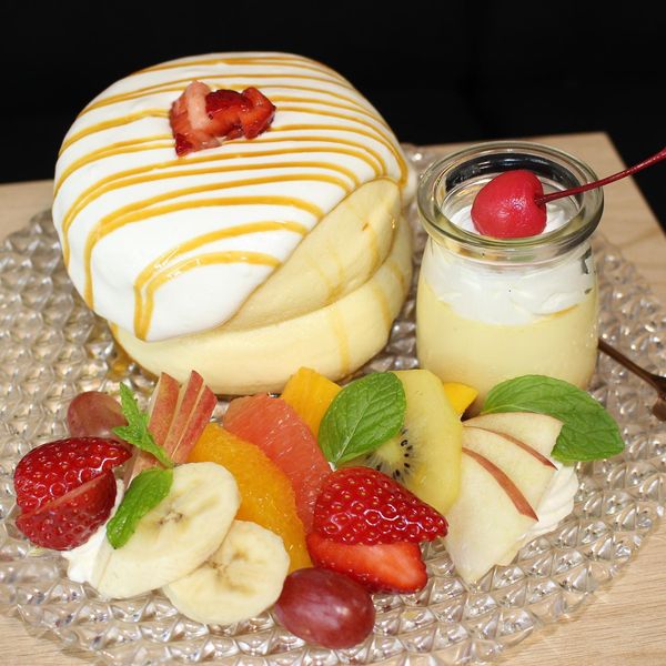 プリンアラモードパンケーキ