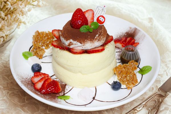 いちごティラミスパンケーキ